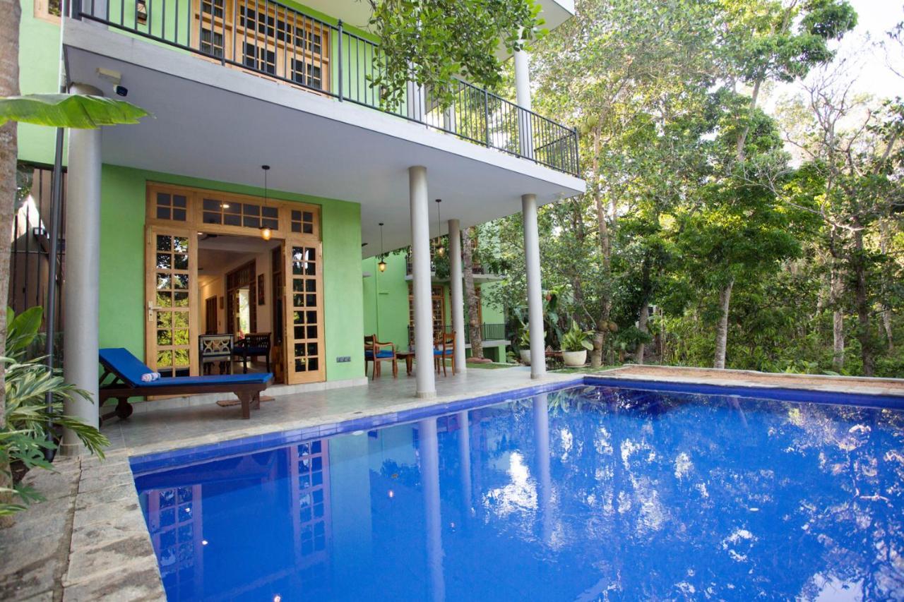 Barefoot Bungalow Hikka Hikkaduwa Exterior foto