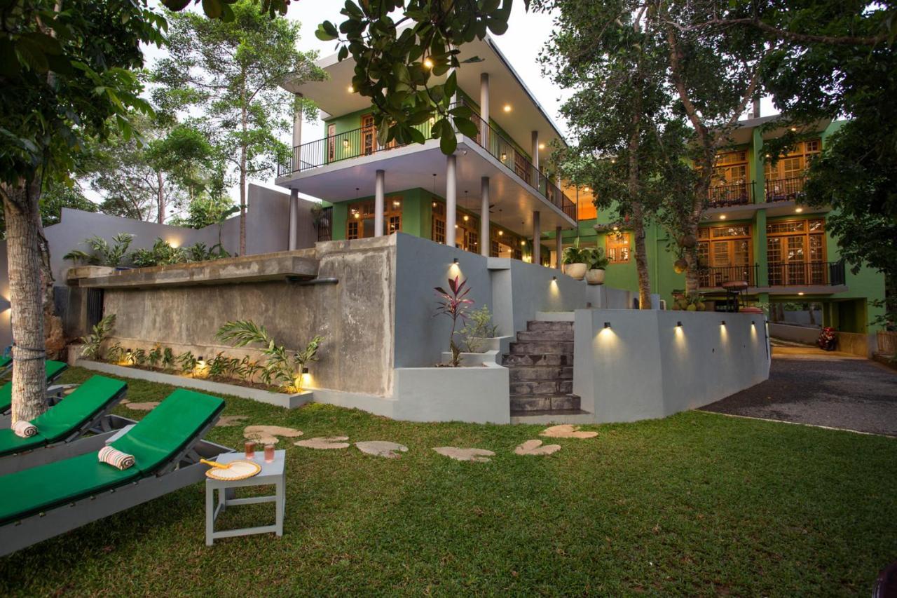 Barefoot Bungalow Hikka Hikkaduwa Exterior foto